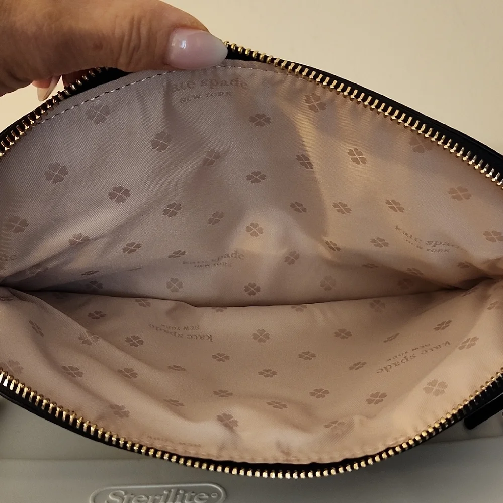 Kate Spade Crossbody (New) w/Free KS Wallet